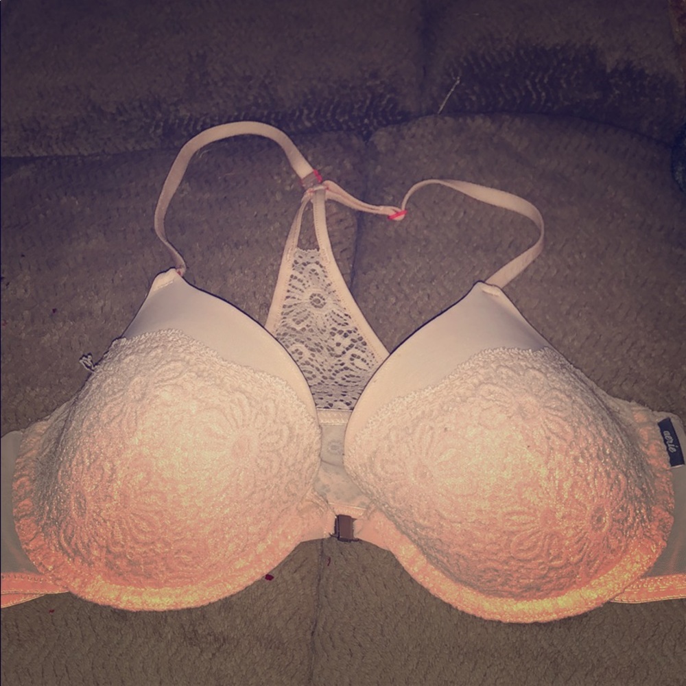 Crossback lightly lined bra